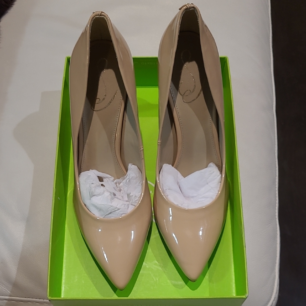 NEW Sam Edelman Beige Blush Patent Leather Heels SZ 8.5